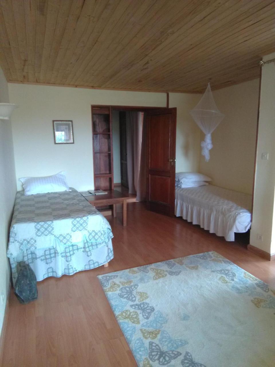 מלון Mantasoa Domaine De L'Ermitage מראה חיצוני תמונה